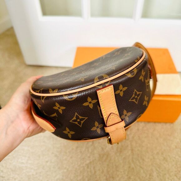 Louis Vuitton Tambourin Crossbody Bag - Picture 7 of 15